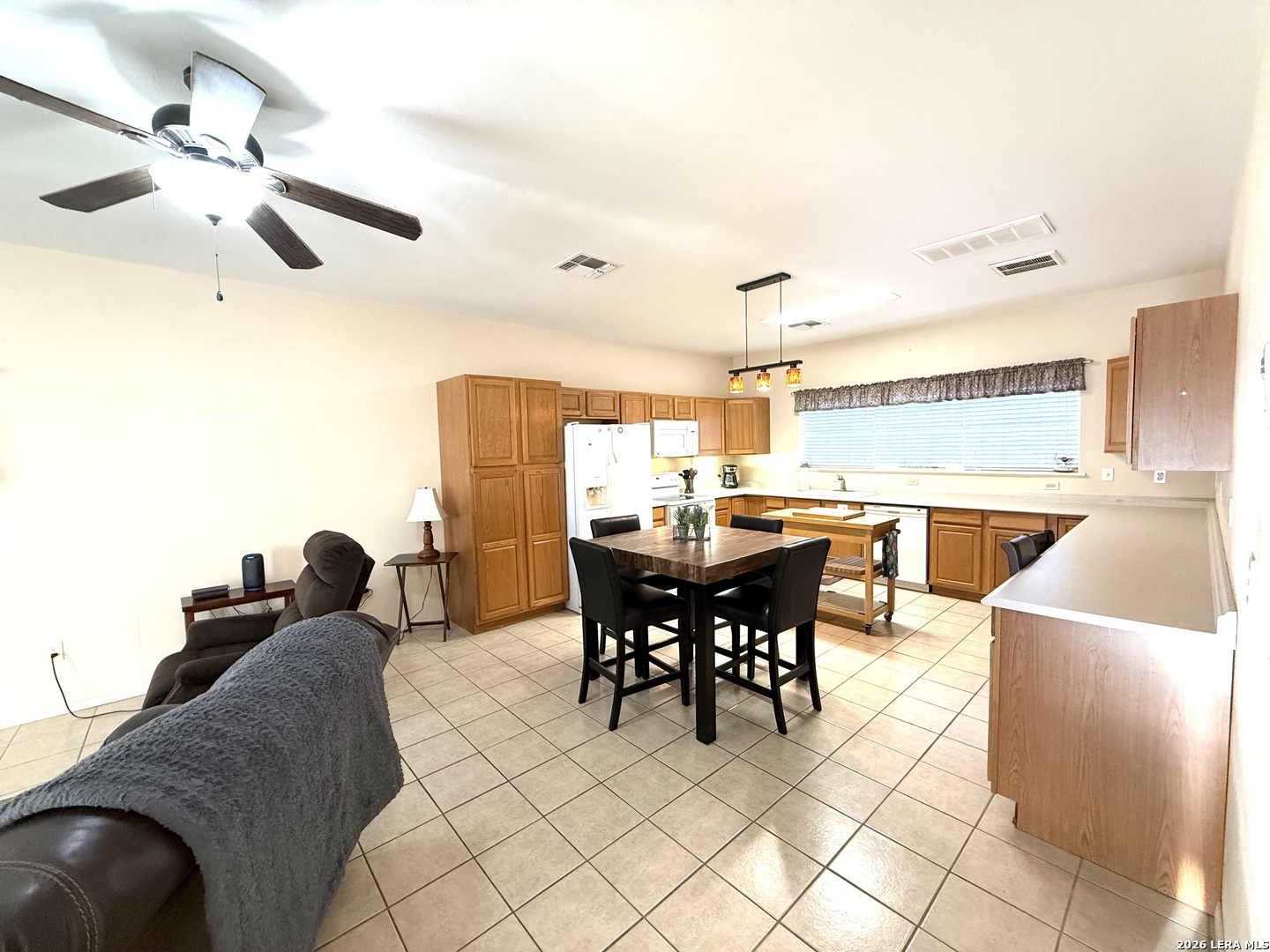 25 Cenizo Brackettville TX 78832