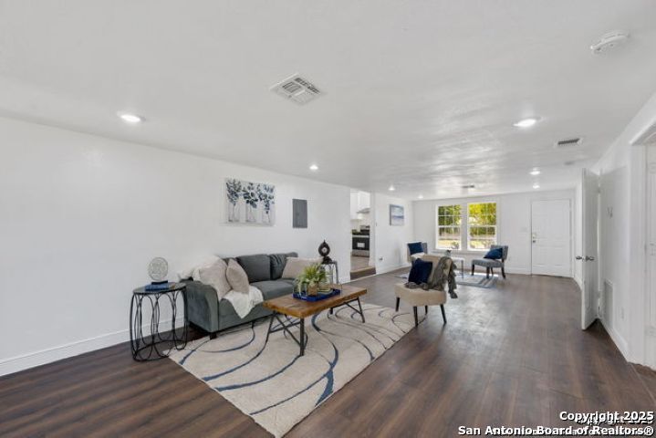 2802 Irwin San Antonio TX 78222