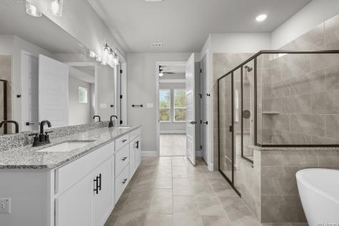 549 Englewood Lane Castroville TX 78009
