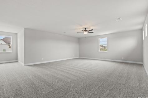 549 Englewood Lane Castroville TX 78009