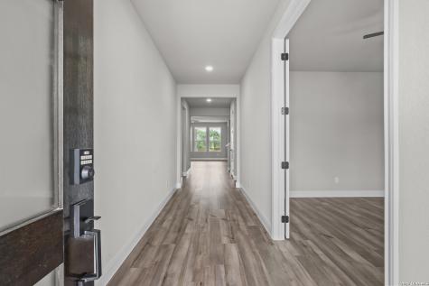 549 Englewood Lane Castroville TX 78009