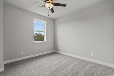 549 Englewood Lane Castroville TX 78009