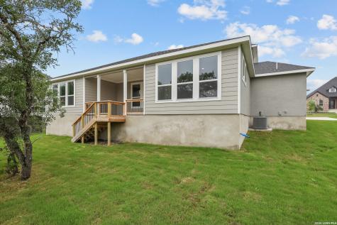 549 Englewood Lane Castroville TX 78009
