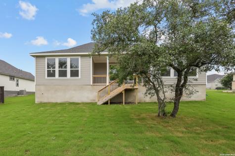 549 Englewood Lane Castroville TX 78009