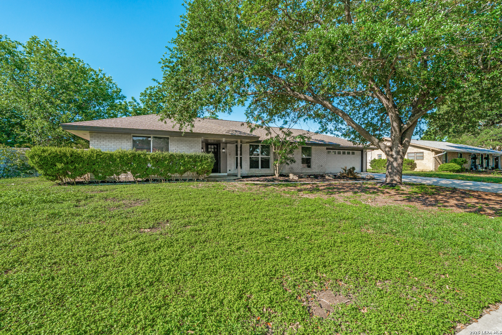 654 Richfield Windcrest TX 78239