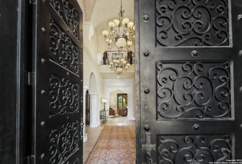 640 Terrell Terrell Hills TX 78209