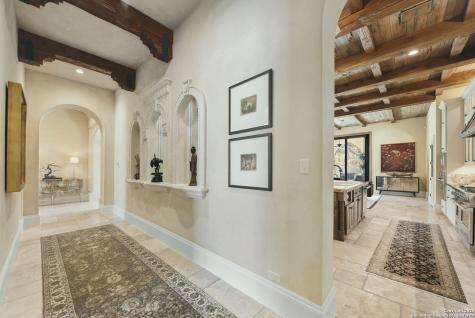 640 Terrell Terrell Hills TX 78209