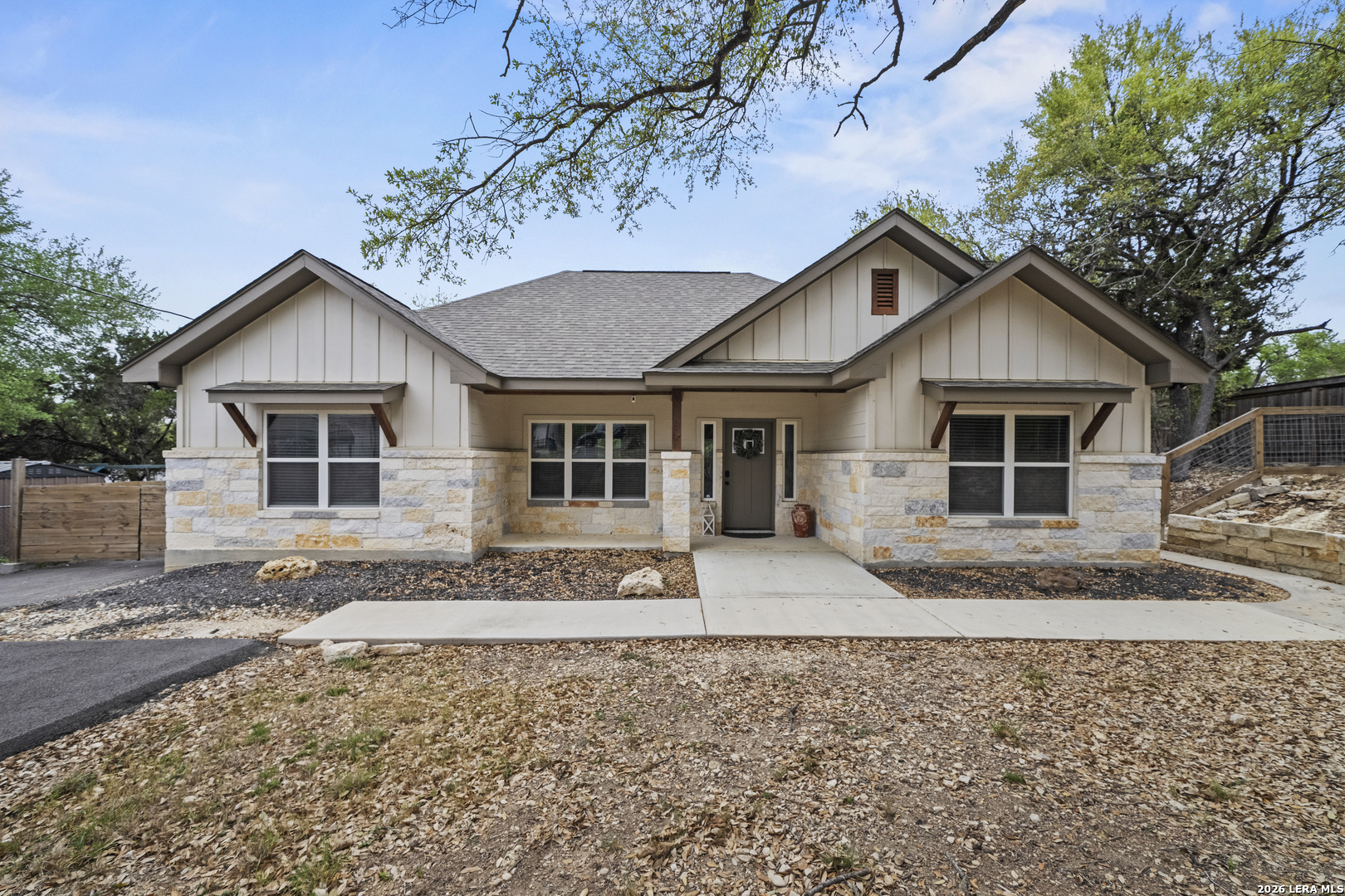 1885 Deer Run Canyon Lake TX 78133