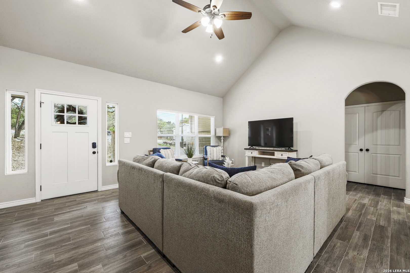 1885 Deer Run Canyon Lake TX 78133