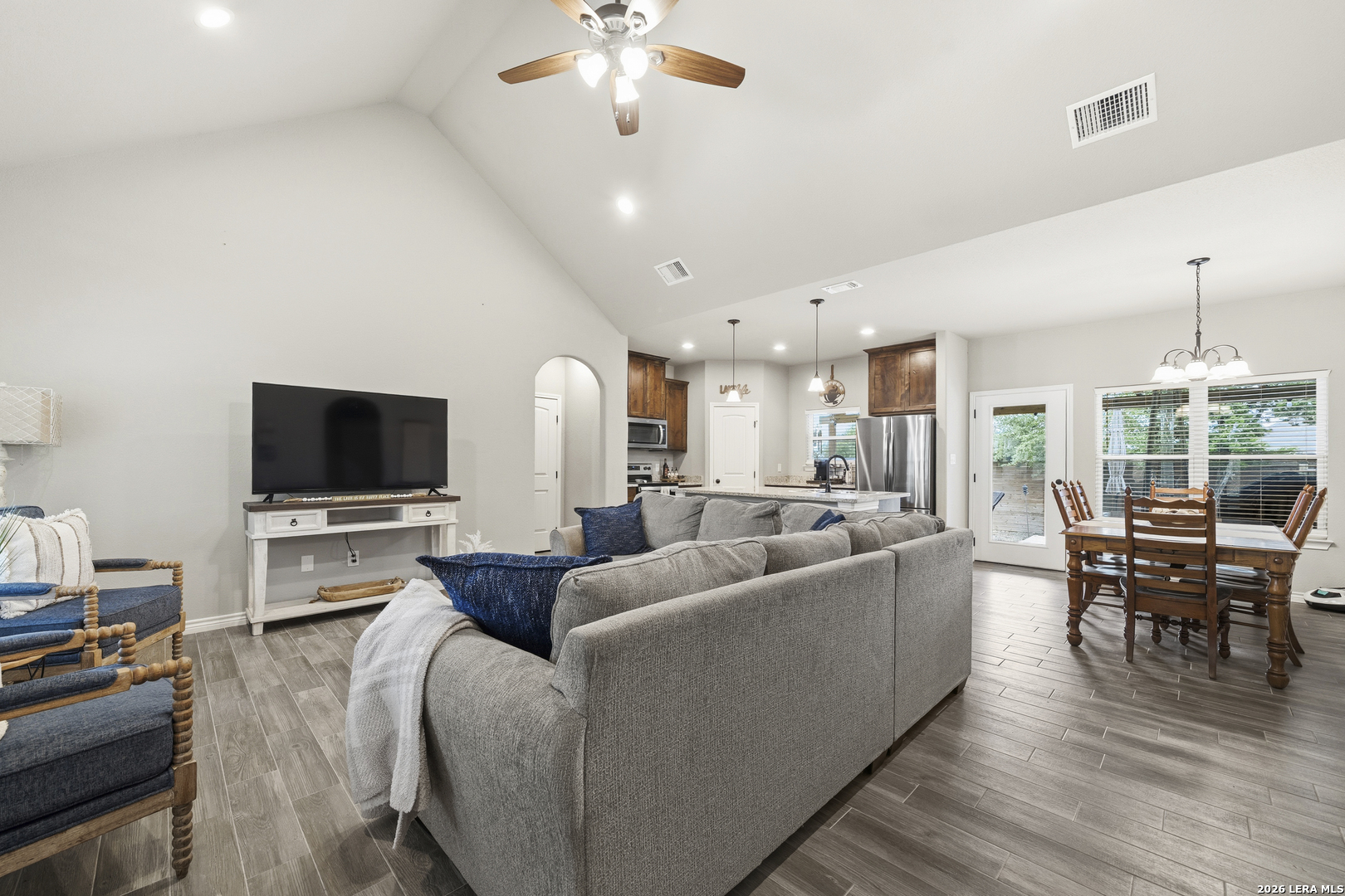 1885 Deer Run Canyon Lake TX 78133