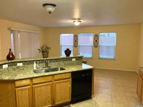 2242 Beacon Creek San Antonio TX 78213