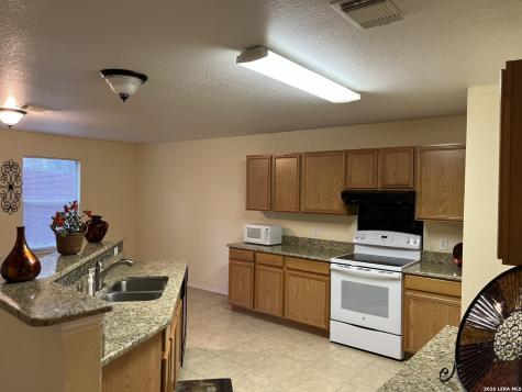 2242 Beacon Creek San Antonio TX 78213
