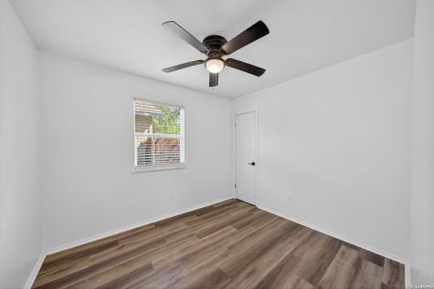 7423 Hardesty San Antonio TX 78250
