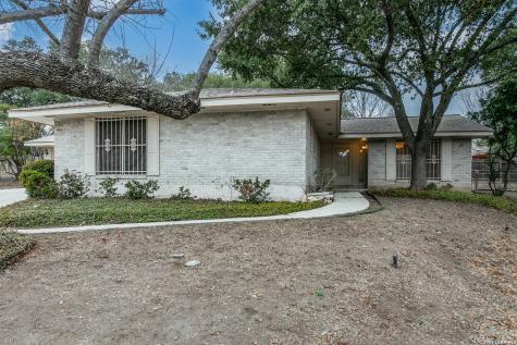 10426 Greenbay San Antonio TX 78230
