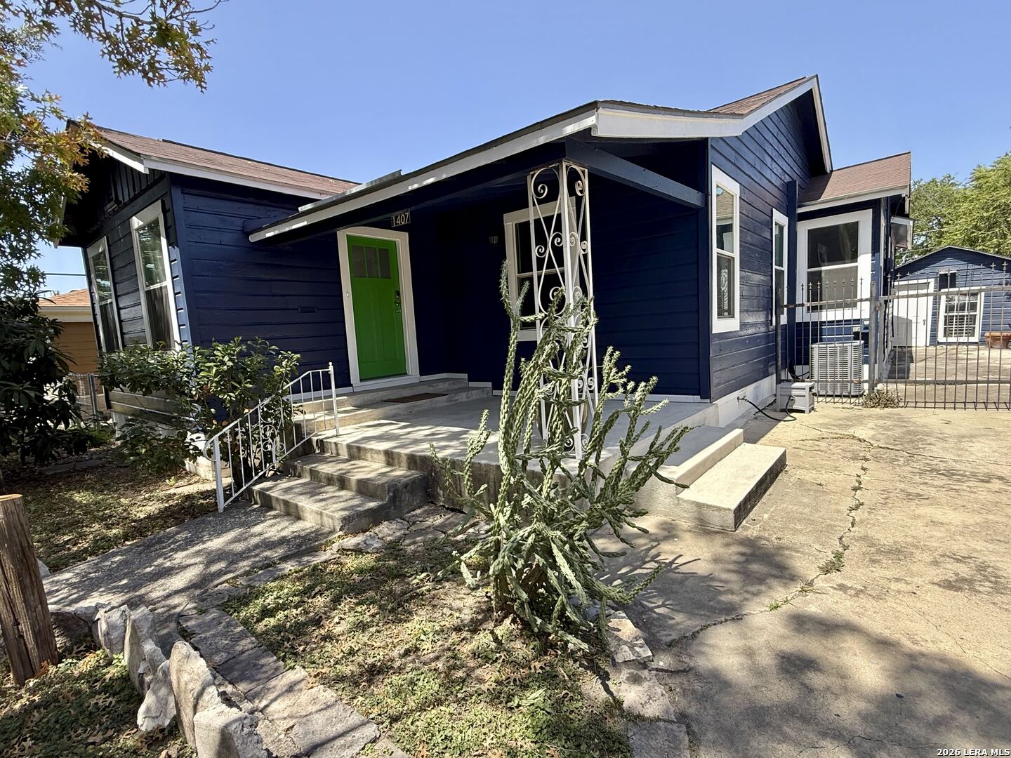 1407 Steves San Antonio TX 78210
