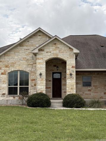125 Abrego Run Drive Floresville TX 78114