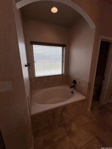 125 Abrego Run Drive Floresville TX 78114