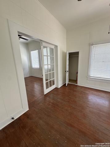311 E Ashby Place San Antonio TX 78212