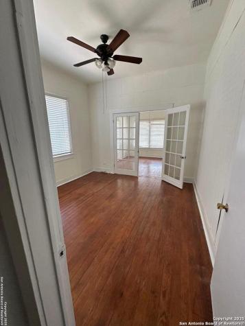 311 E Ashby Place San Antonio TX 78212