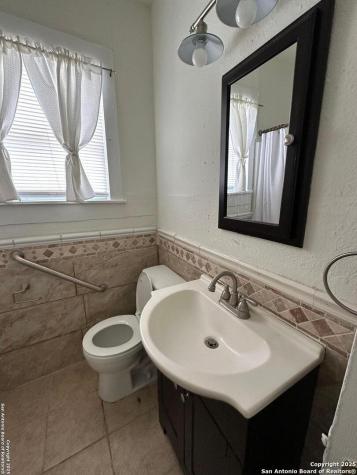 311 E Ashby Place San Antonio TX 78212