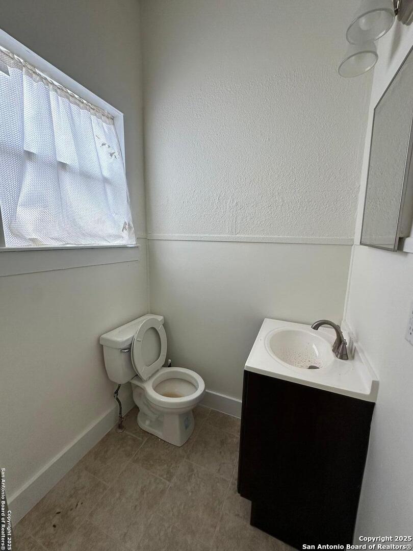 311 E Ashby Place San Antonio TX 78212