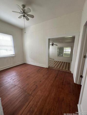 311 E Ashby Place San Antonio TX 78212