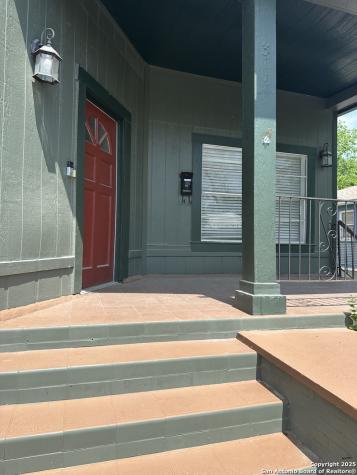 311 E Ashby Place San Antonio TX 78212