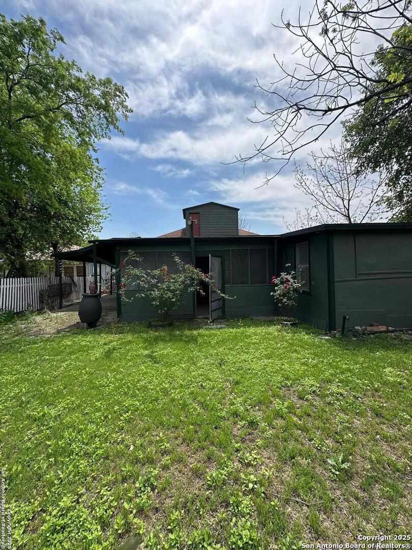 311 E Ashby Place San Antonio TX 78212
