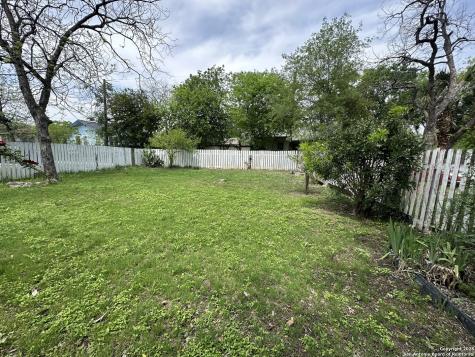 311 E Ashby Place San Antonio TX 78212