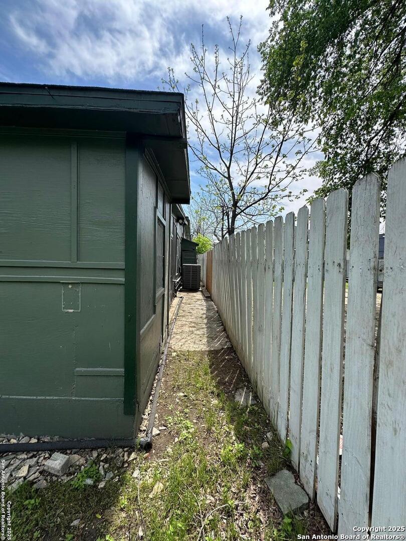 311 E Ashby Place San Antonio TX 78212