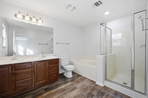 13342 Loma Sierra San Antonio TX 78233
