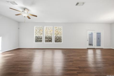 13342 Loma Sierra San Antonio TX 78233