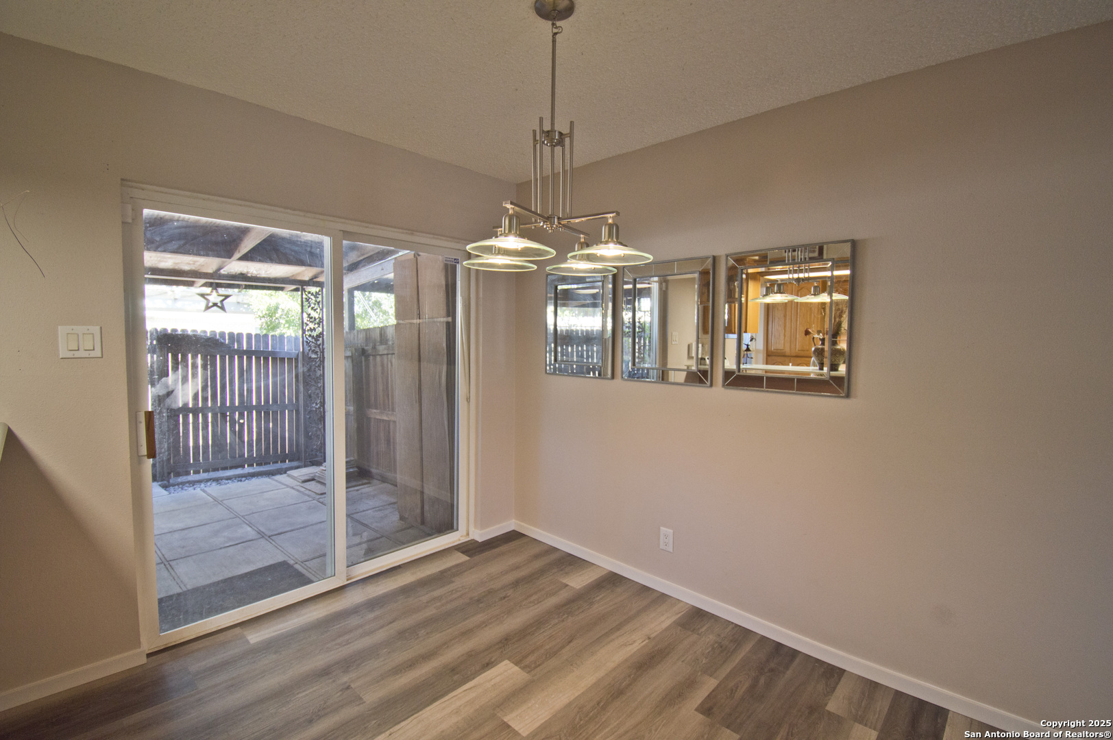 6427 Wurzbach #4 San Antonio TX 78240