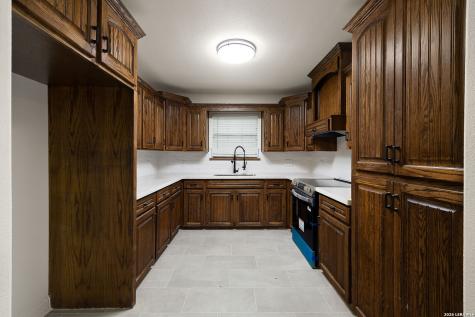 417 Jessica Street Mercedes TX 78570