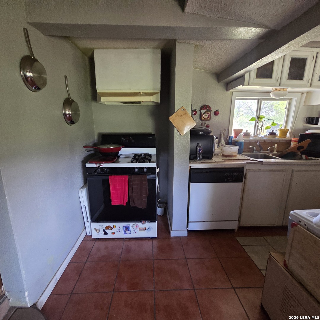 387 Mills Ranch Road Pleasanton TX 78064