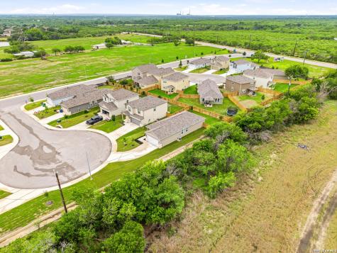 5702 Topaz Way San Antonio TX 78222