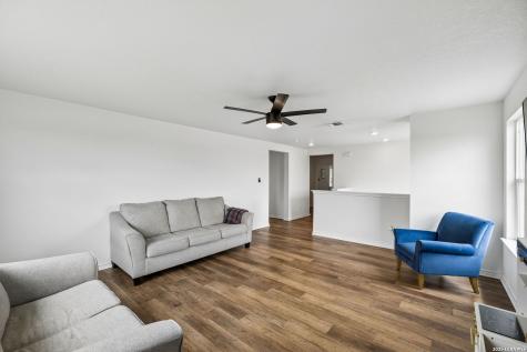 139 E Flowing River Drive Boerne TX 78006