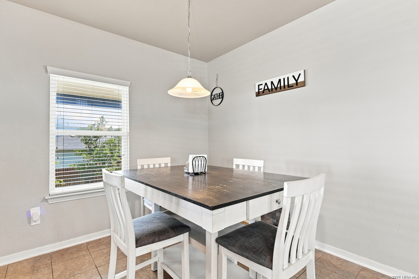 1842 Golden Maple San Antonio TX 78245