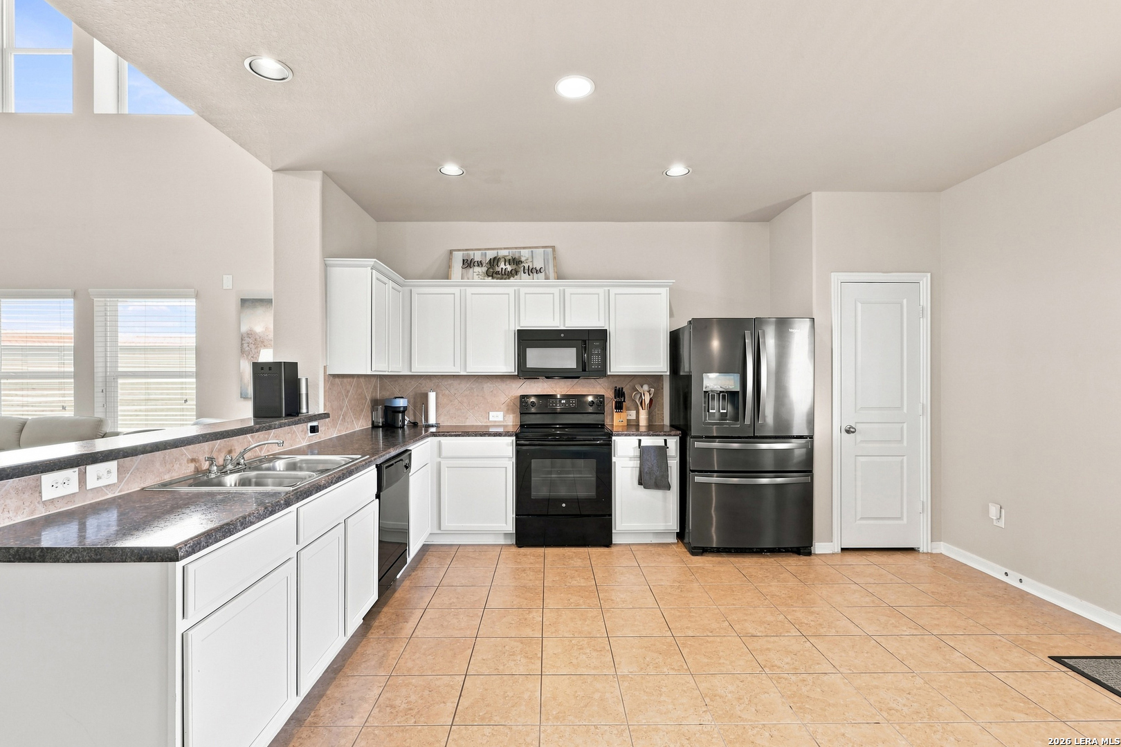 1842 Golden Maple San Antonio TX 78245
