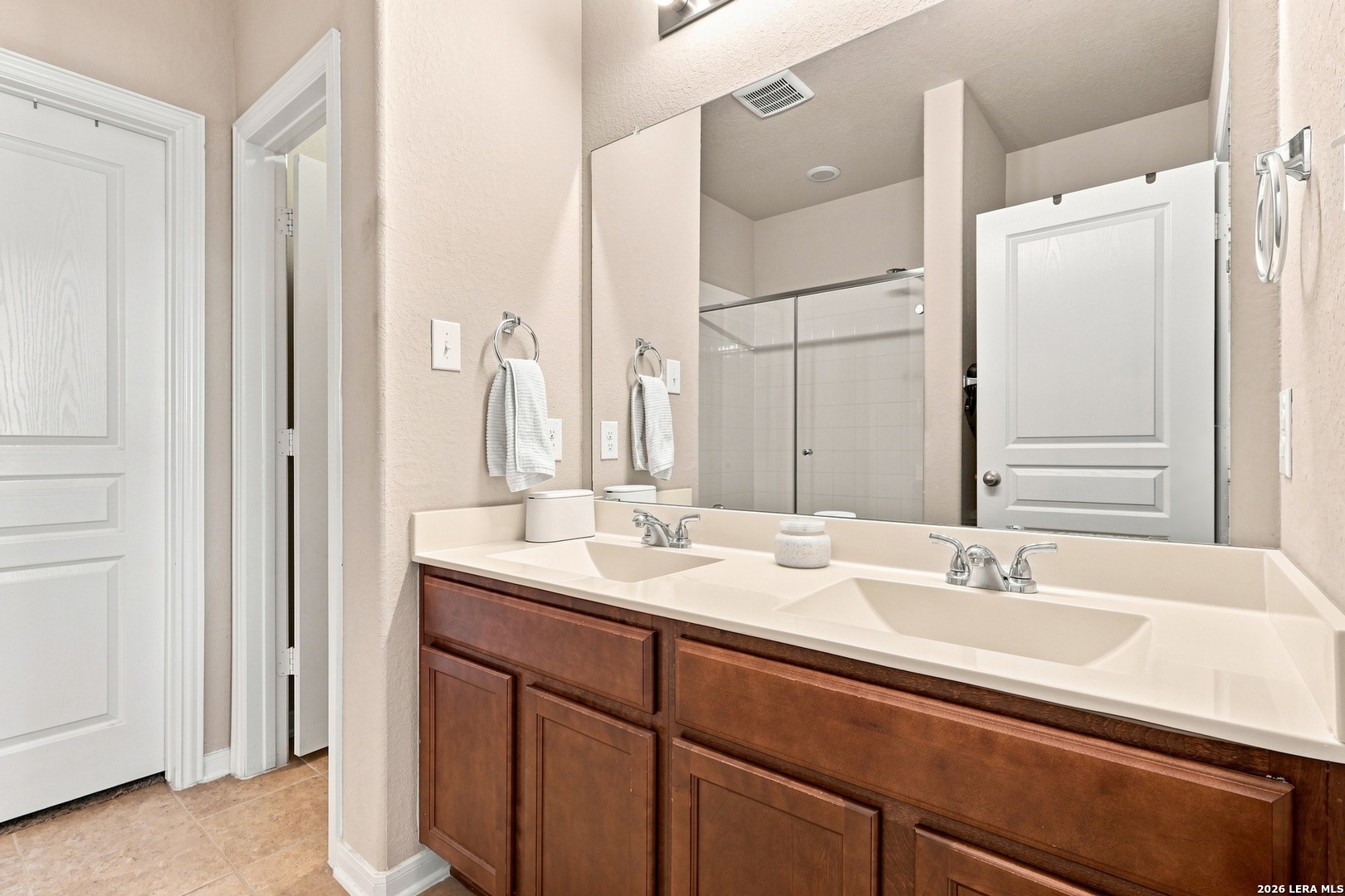 1842 Golden Maple San Antonio TX 78245
