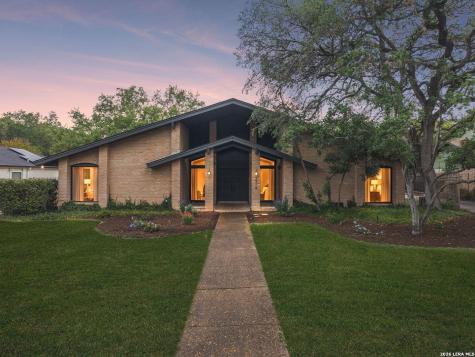 3714 Twisted Oaks Drive San Antonio TX 78217