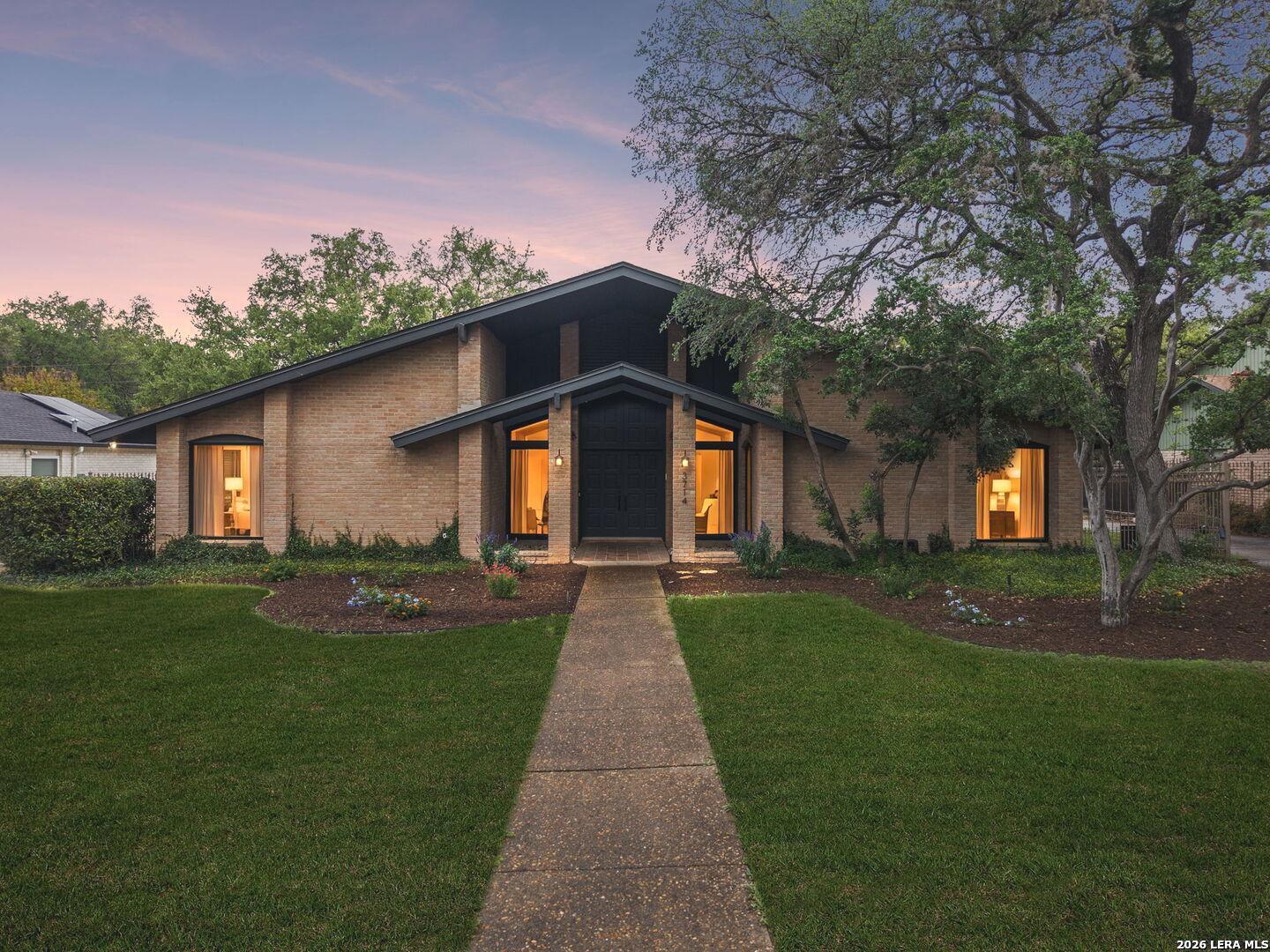 3714 Twisted Oaks Drive San Antonio TX 78217