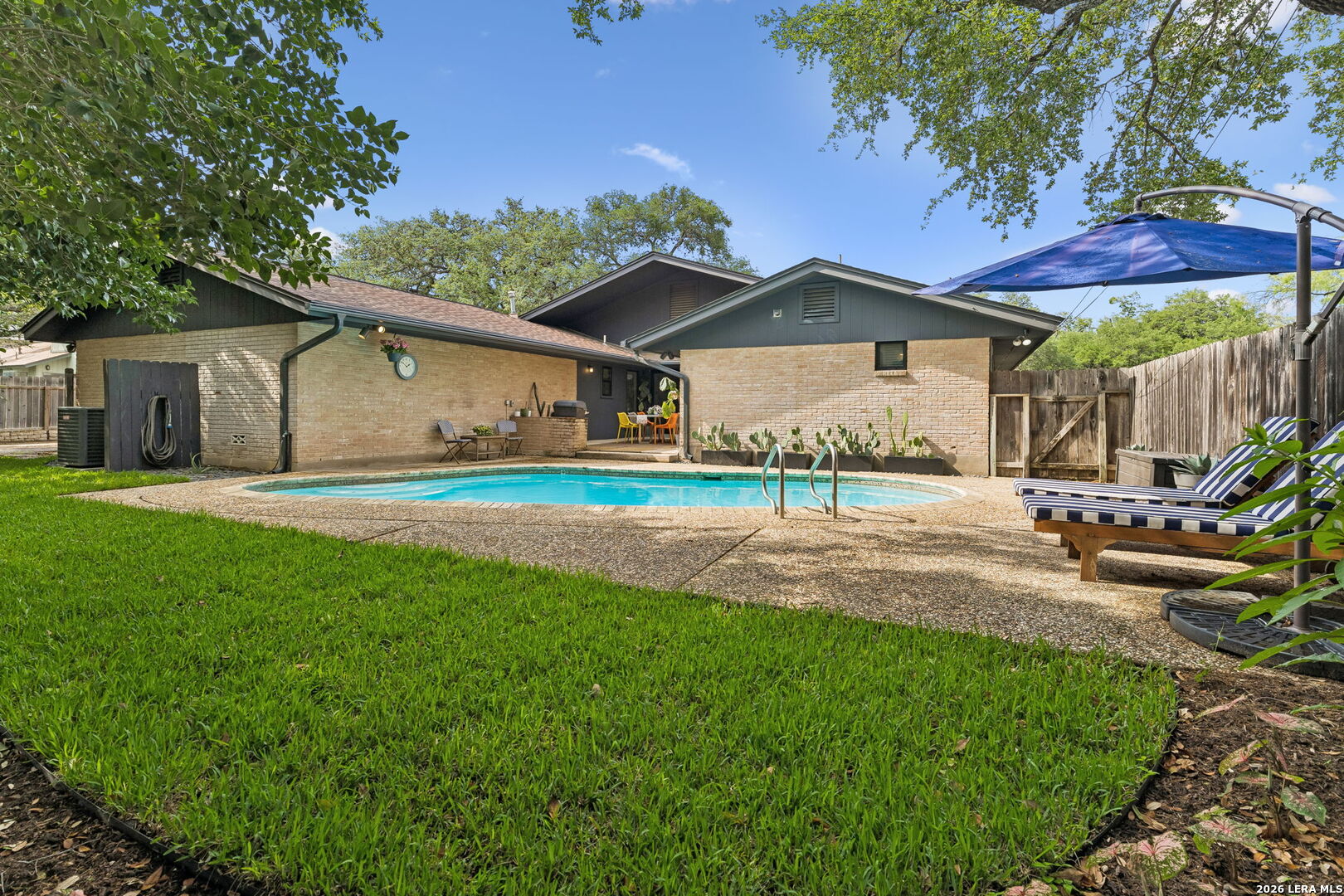 3714 Twisted Oaks Drive San Antonio TX 78217
