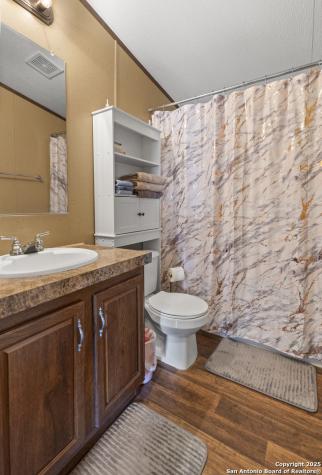 386 W Fm 468 Cotulla TX 78014