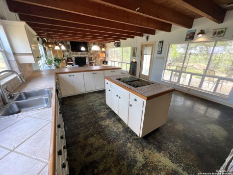 184 Guadalupe Hills Seguin TX 78155