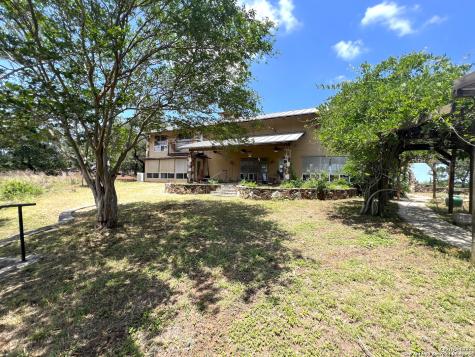 184 Guadalupe Hills Seguin TX 78155
