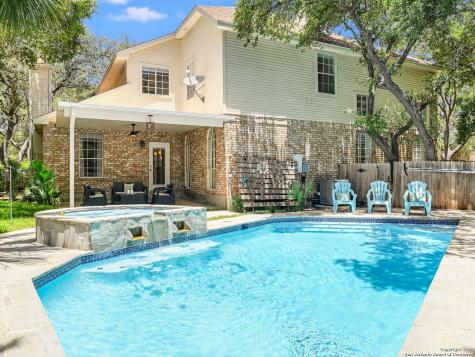 202 Silentbluff Drive San Antonio TX 78216