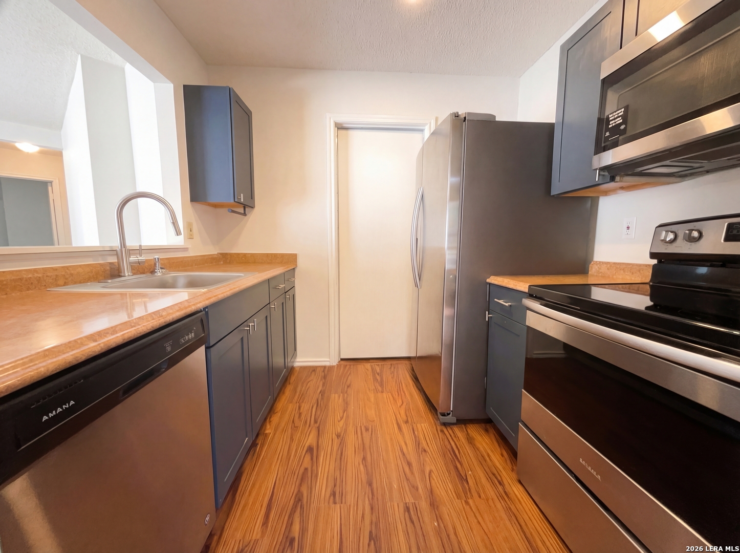 3741 Candlebluff San Antonio TX 78244