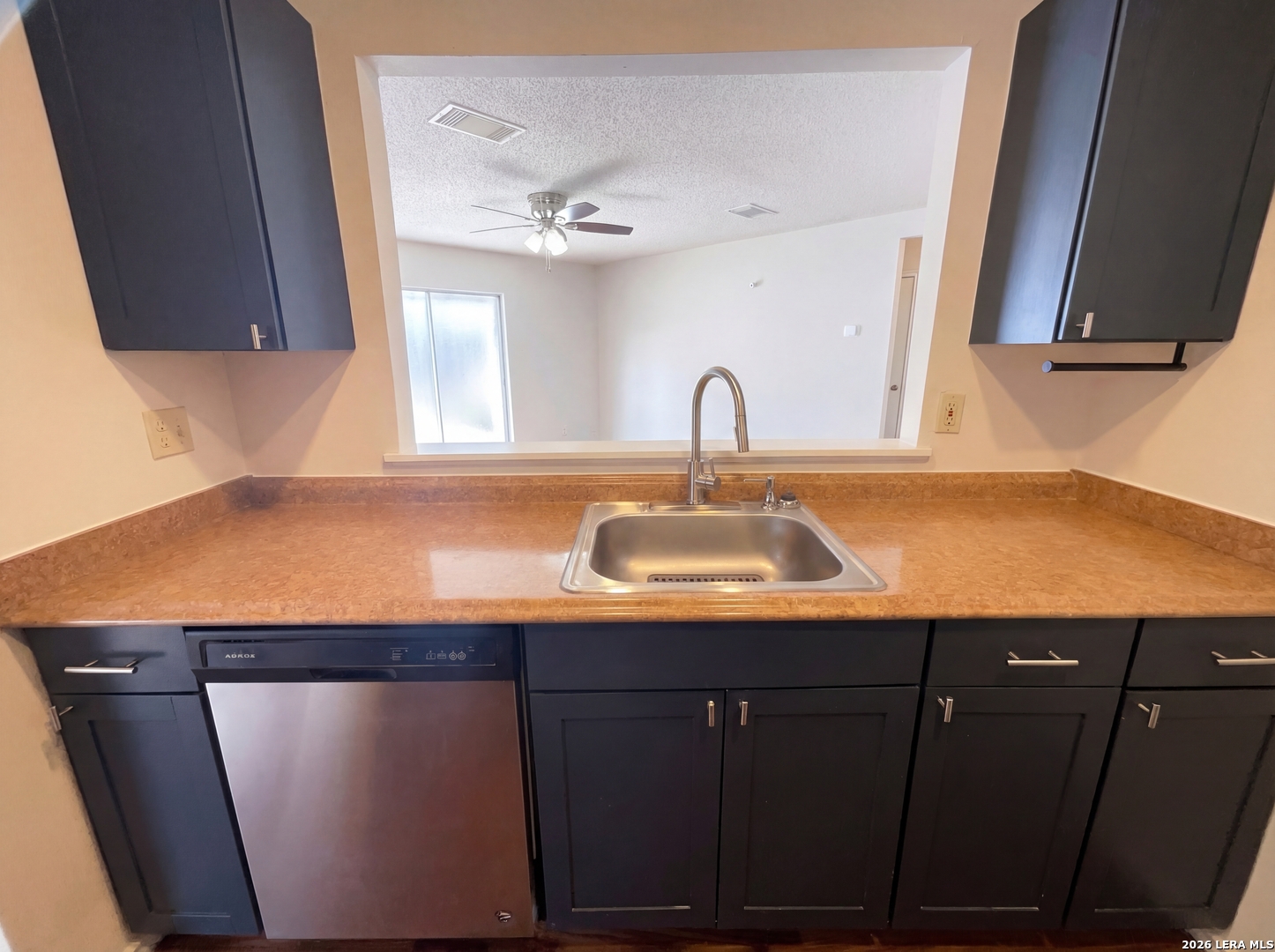 3741 Candlebluff San Antonio TX 78244