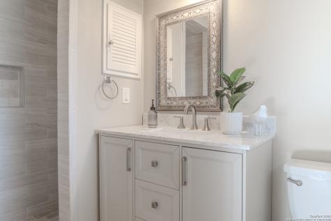 210 Downshire San Antonio TX 78216